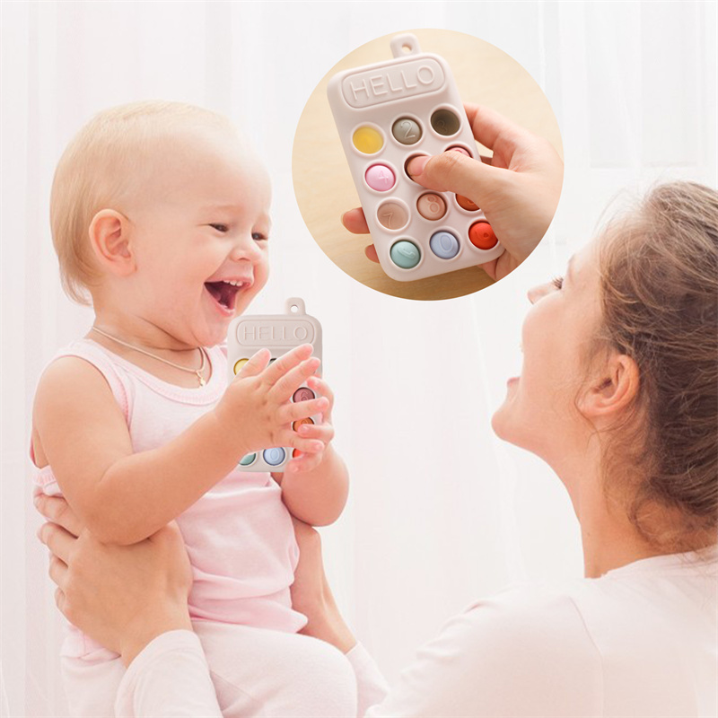 Baby Silicone Cell Phone Teeth - Baby Products Clicks のレビューと価格
